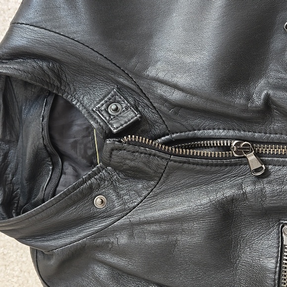 Italian Leather Moto Jacket - Picture 8 of 16